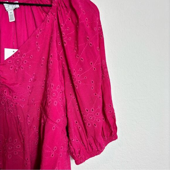 SOFIA JEANS BY SOFIA VERGARA WOMEN'S SIZE MEDIUM BRAND NEW WITH TAGS VERY BERRY - Picture 4 of 5